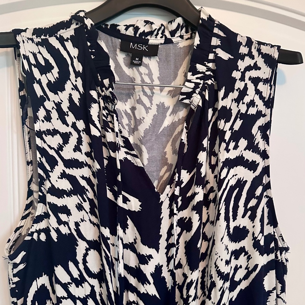 MSK Women's Sleeveless Printed Smocked-Waist Tiered Maxi Dress Navy White L - Picture 7 of 12